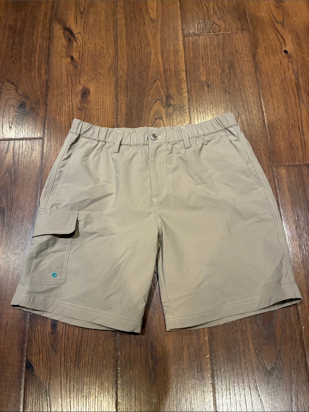 Tori Richard Beige Khaki Cargo Shorts - Elastic Waist